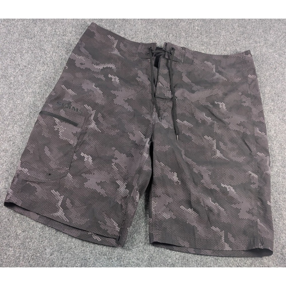 Simms Solarflex Board Shorts Mens 38 Black Camo Scales All Over‎ Print Fishing